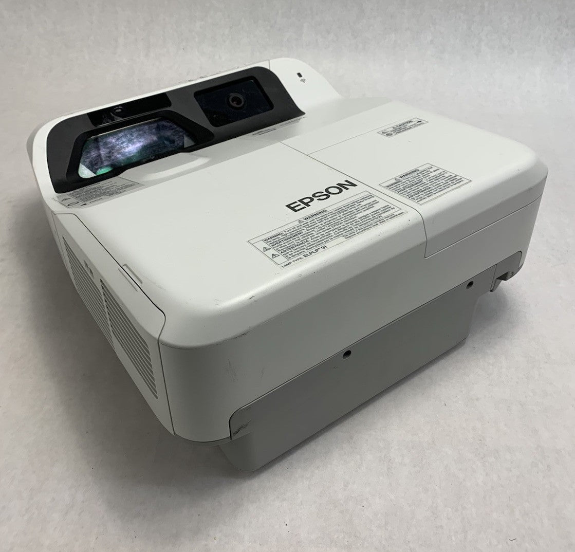 Epson PowerLite 695Wi H740A LCD Lamp Projector 716 Lamp Hours - No Remote0