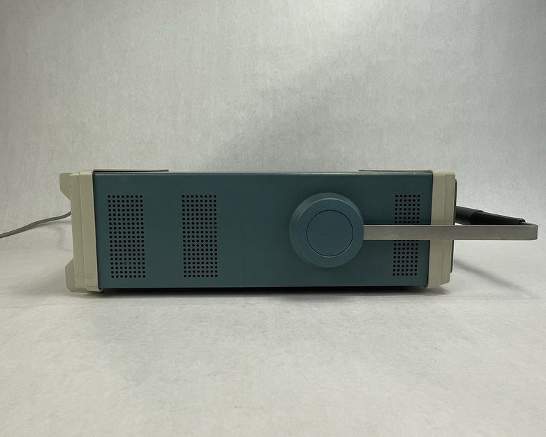 Tektronix 2213 Analog Oscilloscope 60MHZ