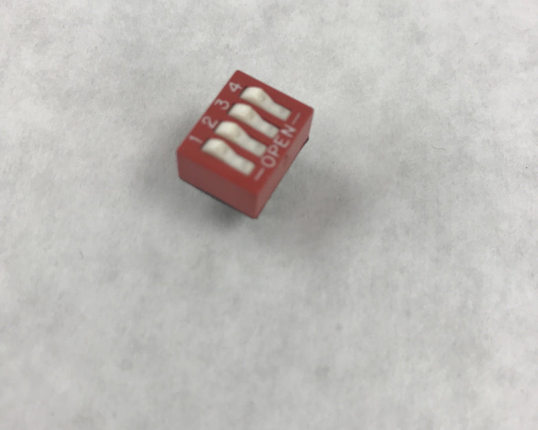 Lot of 22 Grayhill 76SB04S Switch DIP ON OFF SPST 4 Raised Rocker 8-Pin