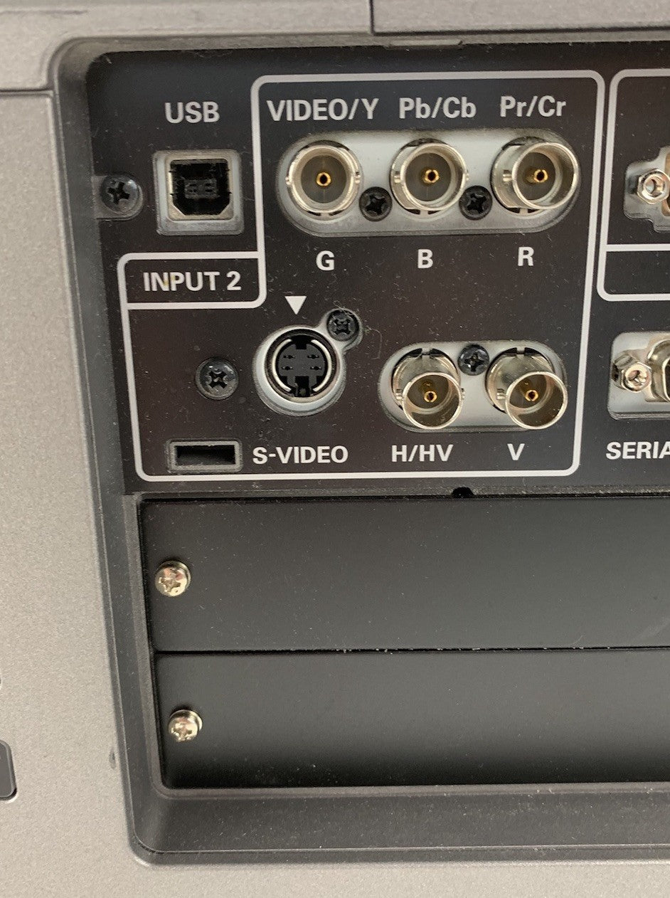 Eiki EIP-HDT30 Digital Theater Projector - Parts or Repair