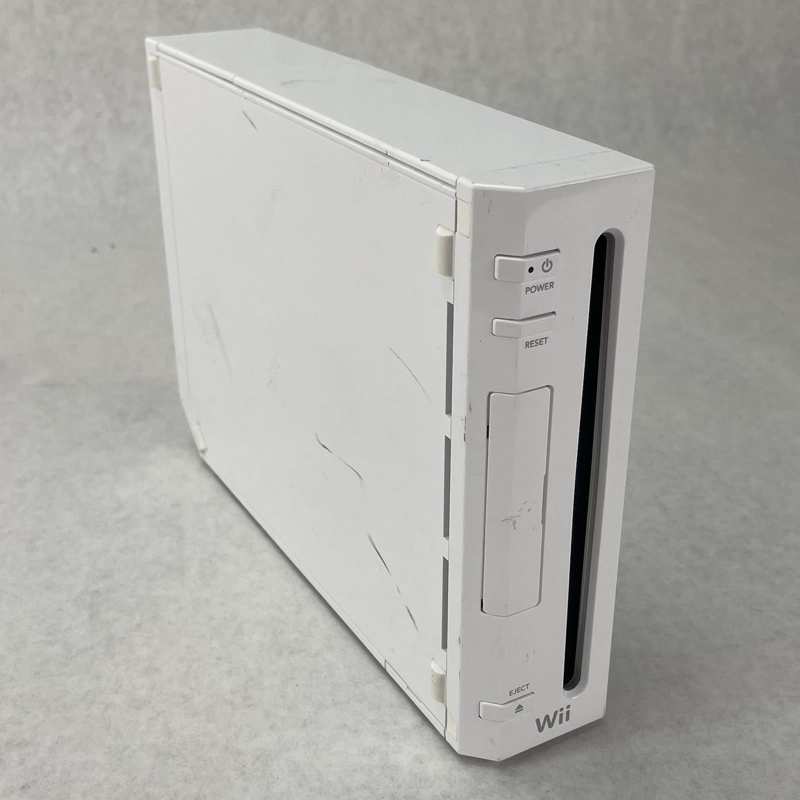Nintendo Wii White Console No. RVL-001 Tested & Reset0