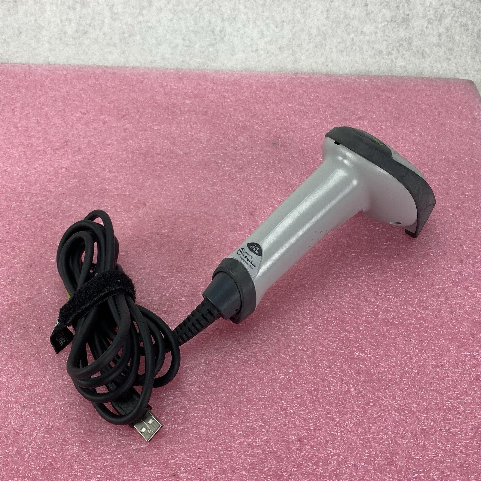 Handheld IT 5600 SR Barcode Scanner 5600SR050 USB Corded Tested0