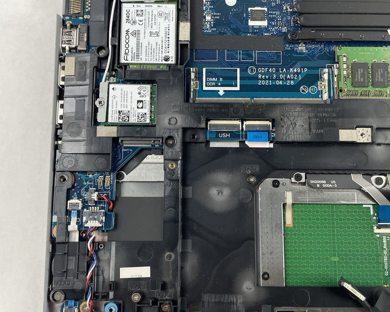 Dell Latitude 5420 14" i7-1165G7 2.80 GHz 8 GB RAM No SSD/OS/AC/Battery - READ