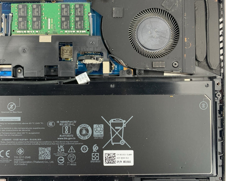 Dell Precision 3541 15.6" Laptop Intel i7-9750H 2.6 GHz 16 GB Ram No OS No HDD