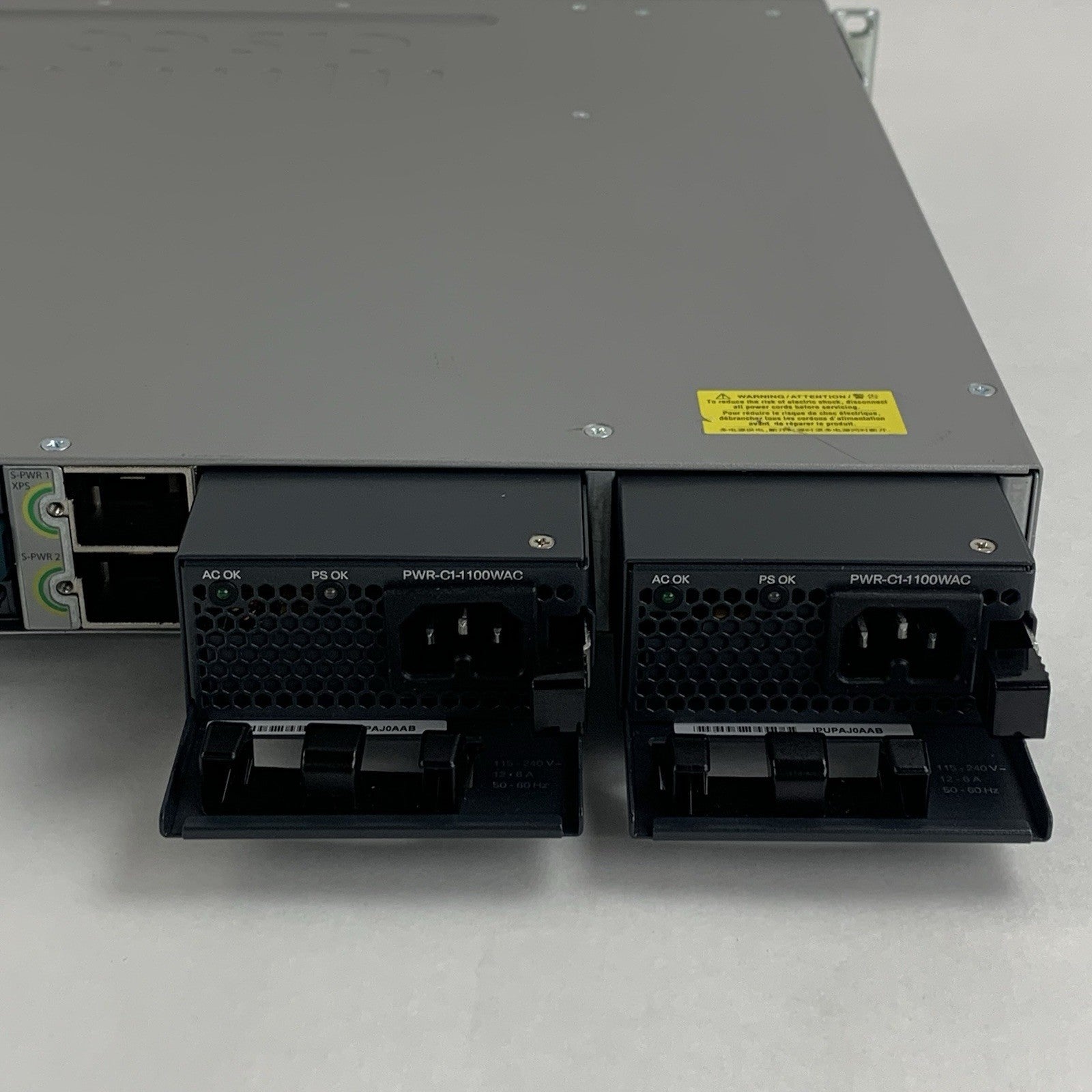 Cisco WS-C3850-48PW-S V07 PoE+ 48-Port Network Switch Tested w/ C3850-NM-4-1G9