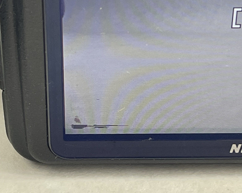 Nikon Coolpix L120 14.1MP Compact Bridge Camera 21x  Small Screen Crack Tested