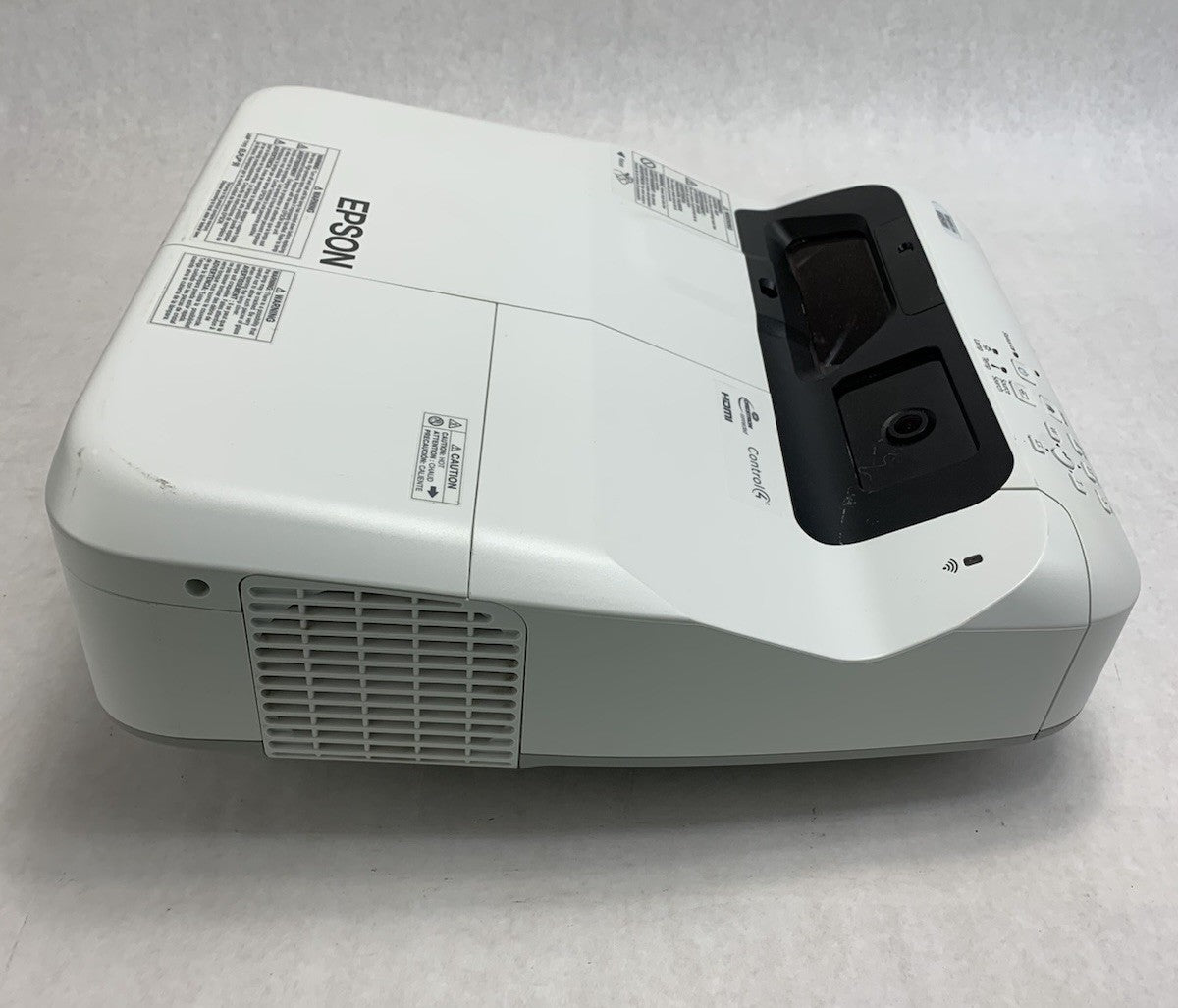 Epson PowerLite 695Wi H740A LCD Lamp Projector 1046 Lamp Hours - No Remote2