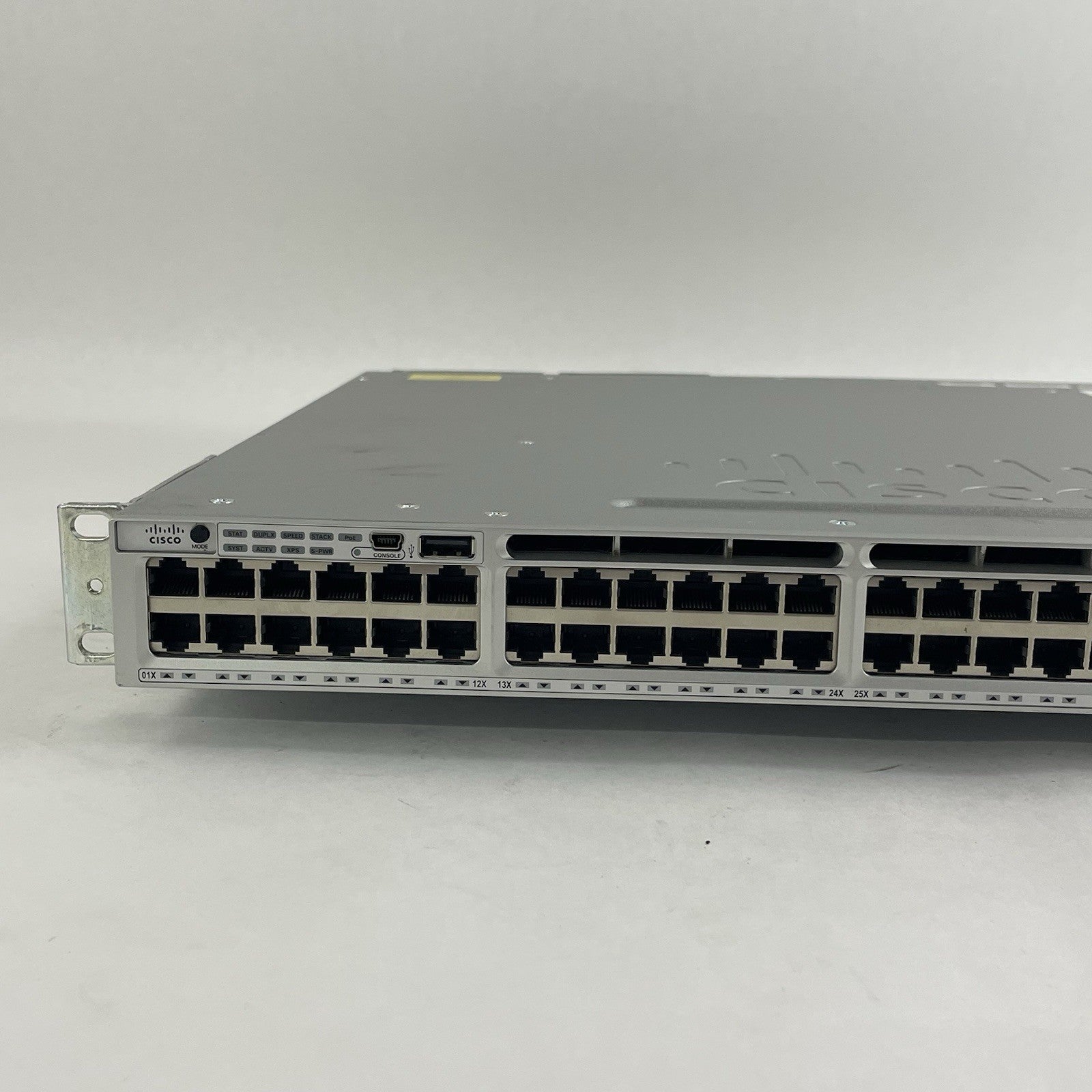 Cisco WS-C3850-48U-S V06 48-Port UPoE Switch  2x 1100W PSU Tested & Reset3