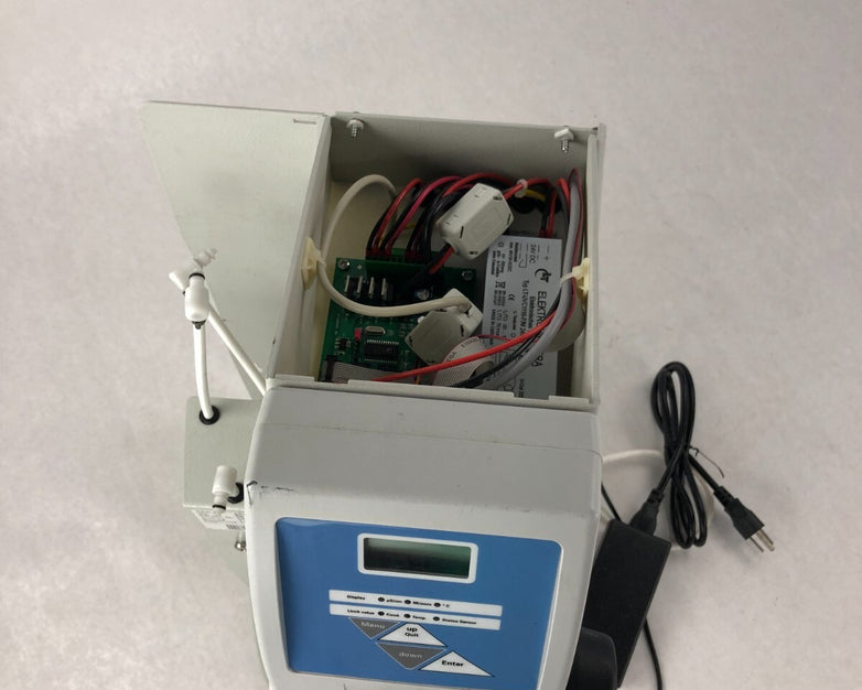 Thermo Scientific Smart2Pure 12 UV Water Purification System