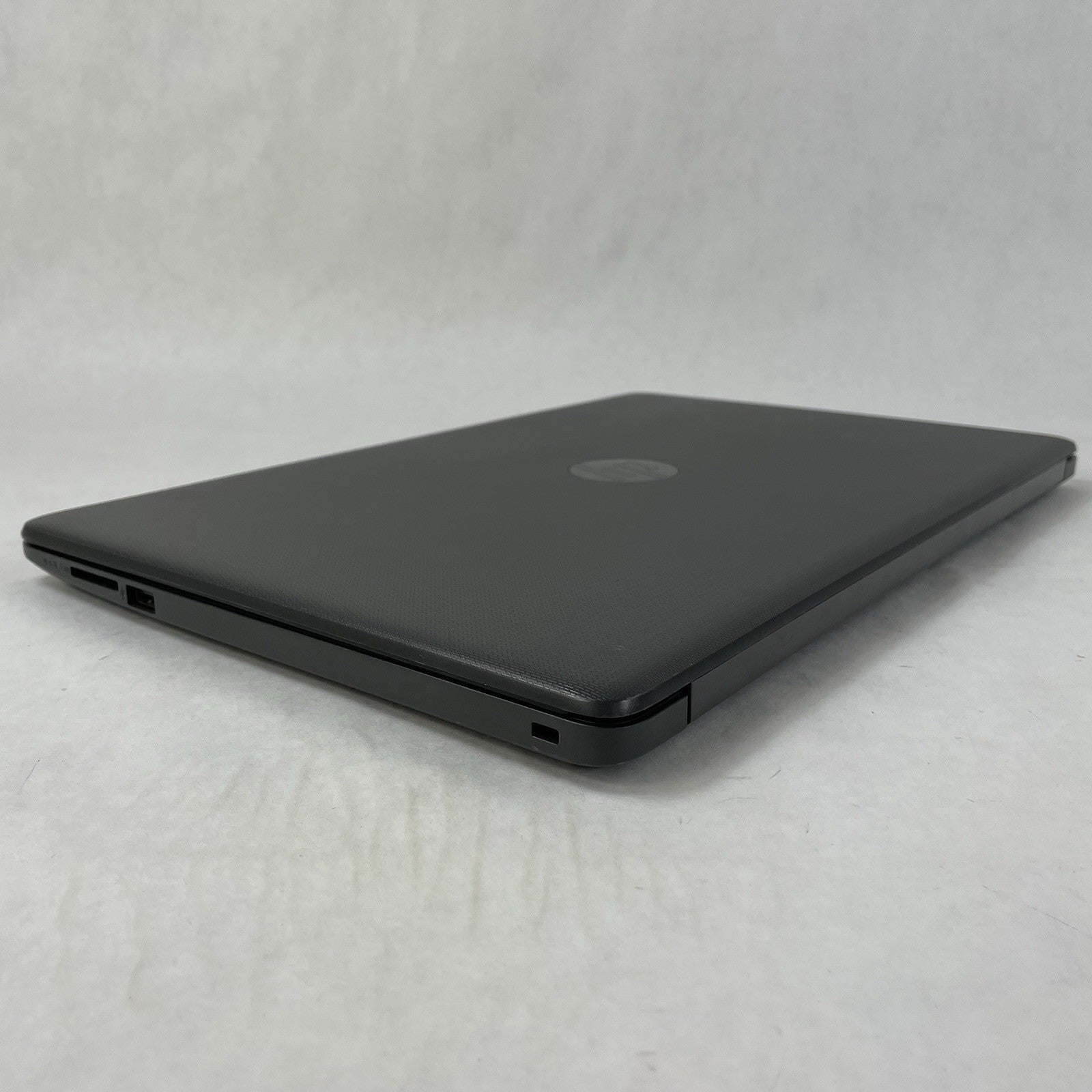 HP 255 G7 15.6" Ryzen 3 2200U 2.50 GHz 8 GB RAM No SSD/OS/AC9