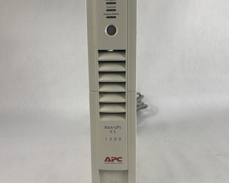 APC Battery Backup Back-UPS XS 1200 8 outlets No Batteries Tested
