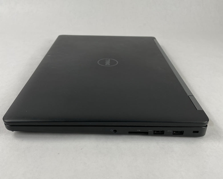 Dell Latitude E5570 15.6" Core i5-6300U 2.40 GHz 8 GB RAM No SSD No OS