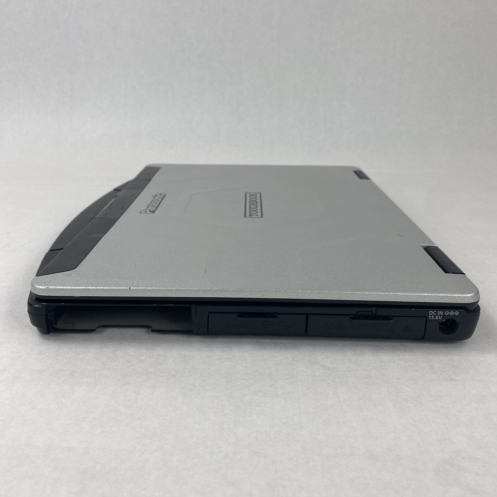 Panasonic Toughbook CF-54 14" Touch i5-7300U 2.6GHz 8GB RAM No Battery No HDD/OS