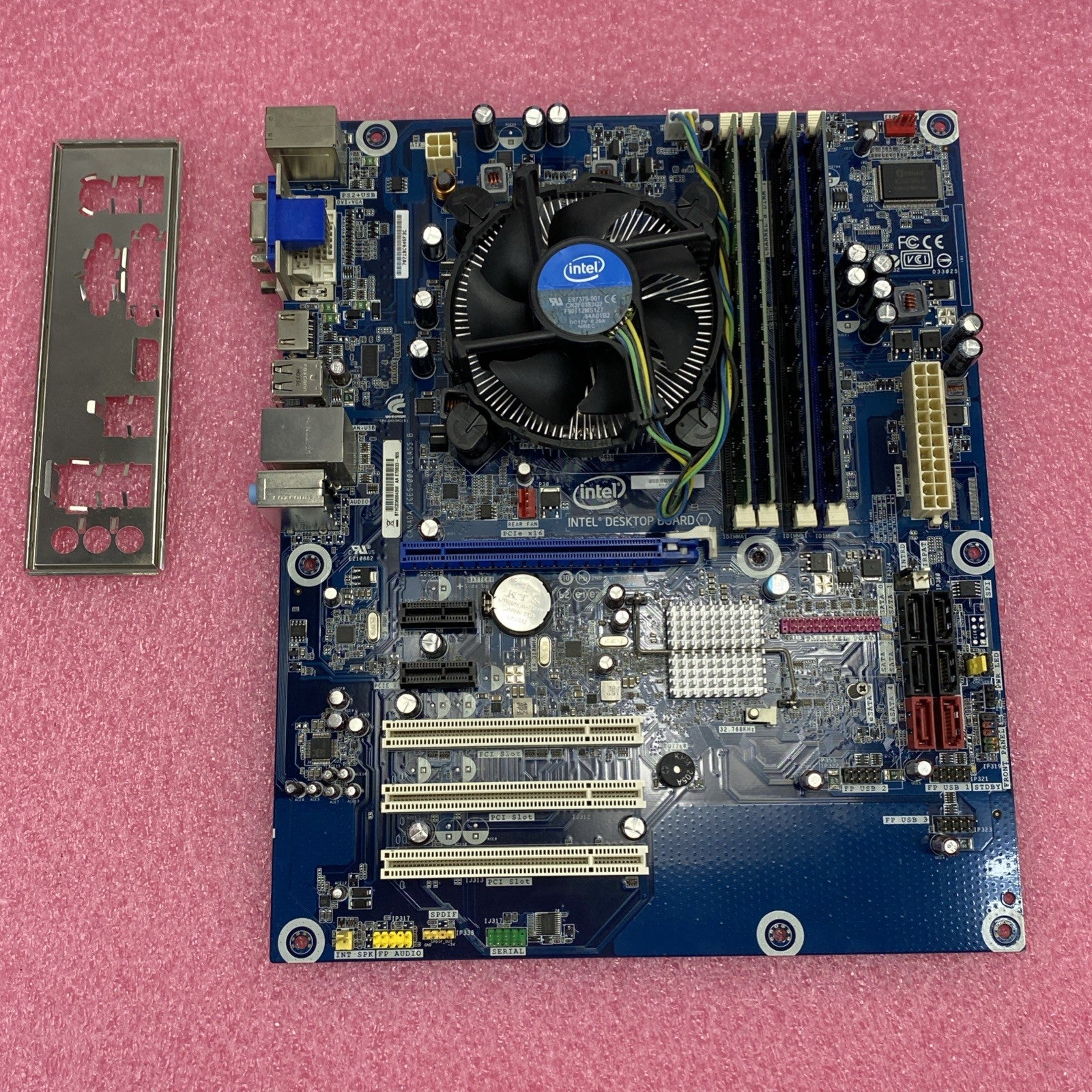 Intel DH55HC Motherboard Intel Core i5-650 3.2GHz 8GB RAM w/Shield
