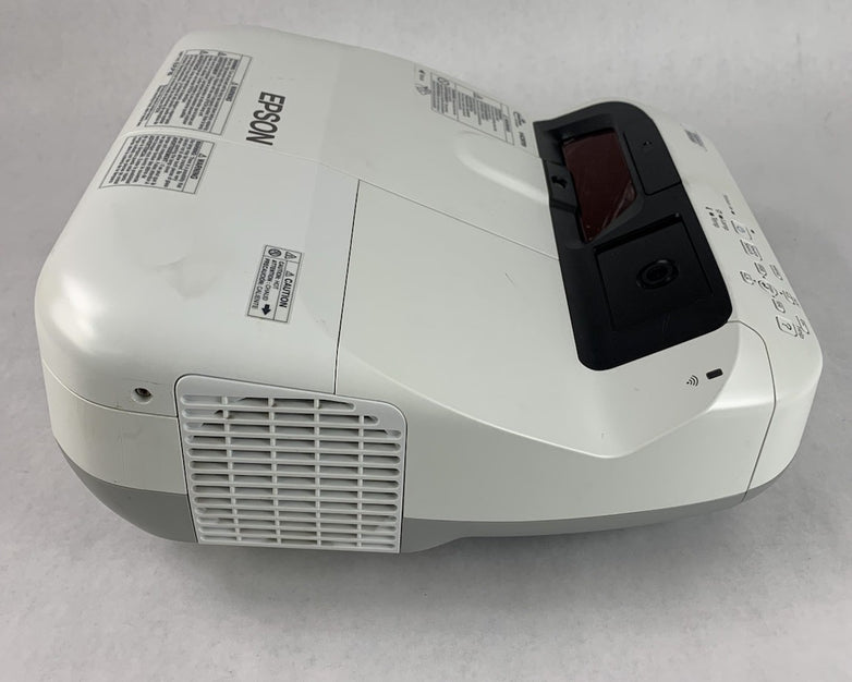 Epson H599A BrightLink 595Wi LCD Lamp Projector 3050 Lamp Hours No Remote
