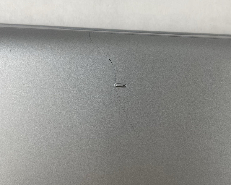 Dell Latitude 5440 14" i5-1345U 4.35 GHz 8 GB RAM No SSD/OS/AC - Bad Bottom