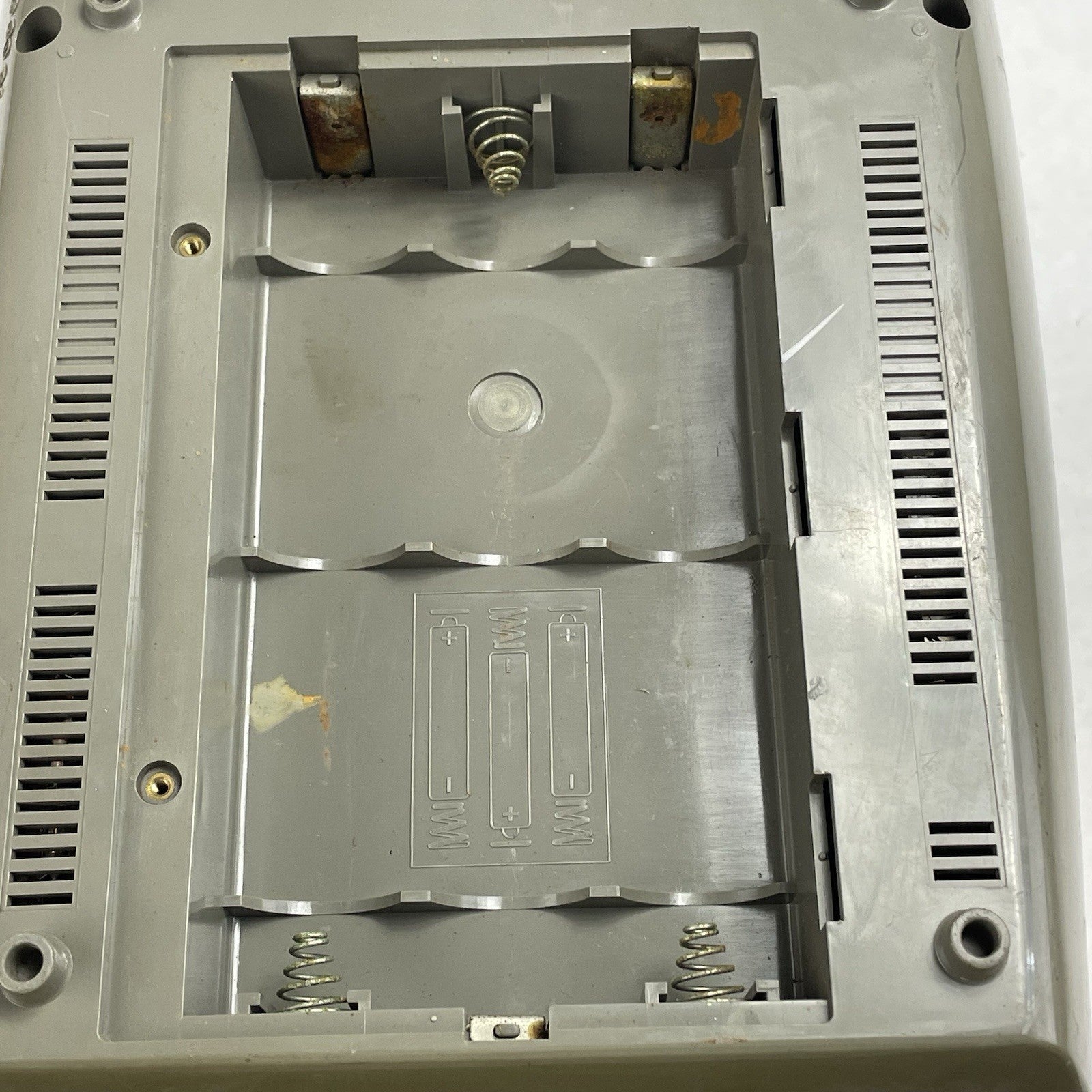 Sony TV-750 Solid State Transistor TV Receiver Untested For Parts Broken Antenna11