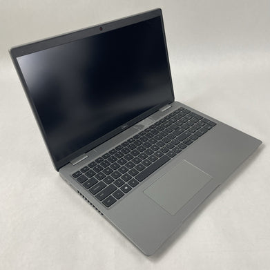 Dell Latitude 5520 15.6" i5-1135G7 2.40 GHz 8 GB RAM No SSD/OS/AC - Bad C-Port