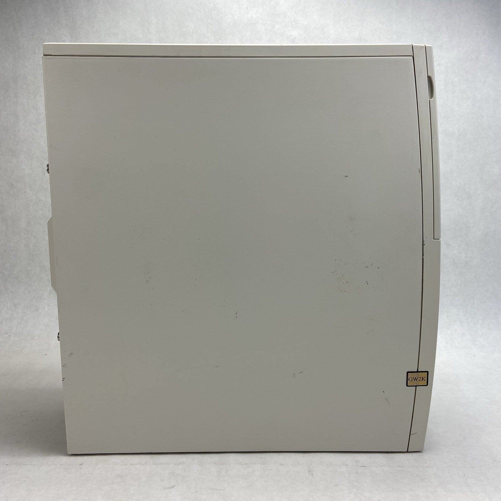 Gateway 2000 LP Mini-Tower Intel Pentium MMX 199MHz 32MB RAM No HDD No OS6