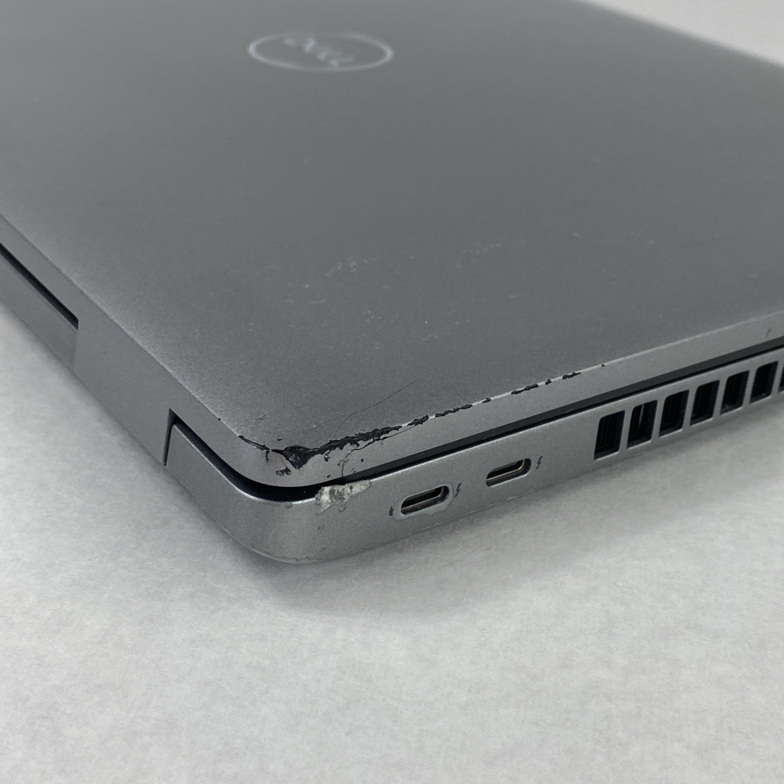 Dell Latitude 5520 Intel Core i5-1145G7 2.60 GHz 16 GB RAM 15.6" No SSD No OS