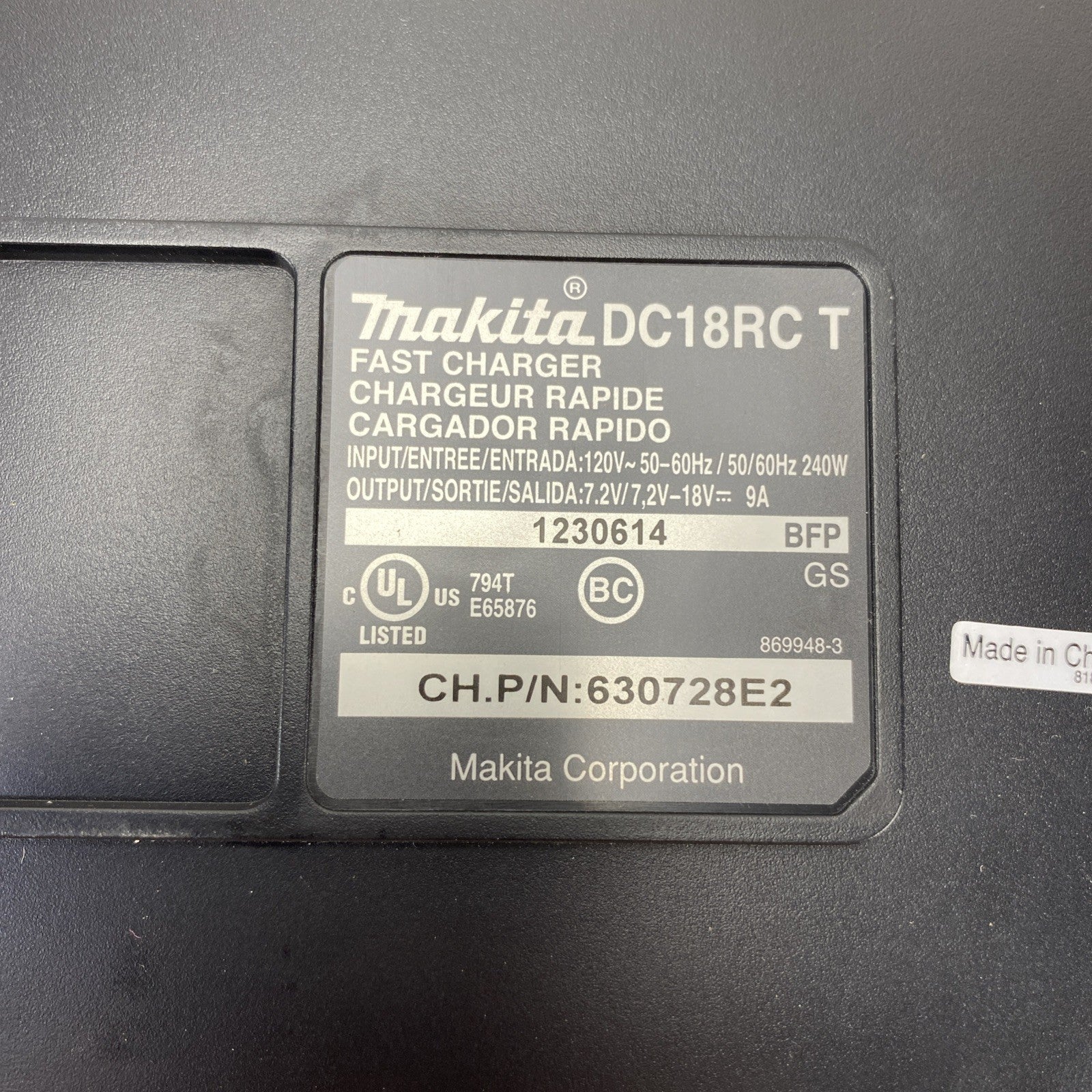 Makita XPH01 Cordless Hammer Driver Drill With Charger and Case - No Battery11