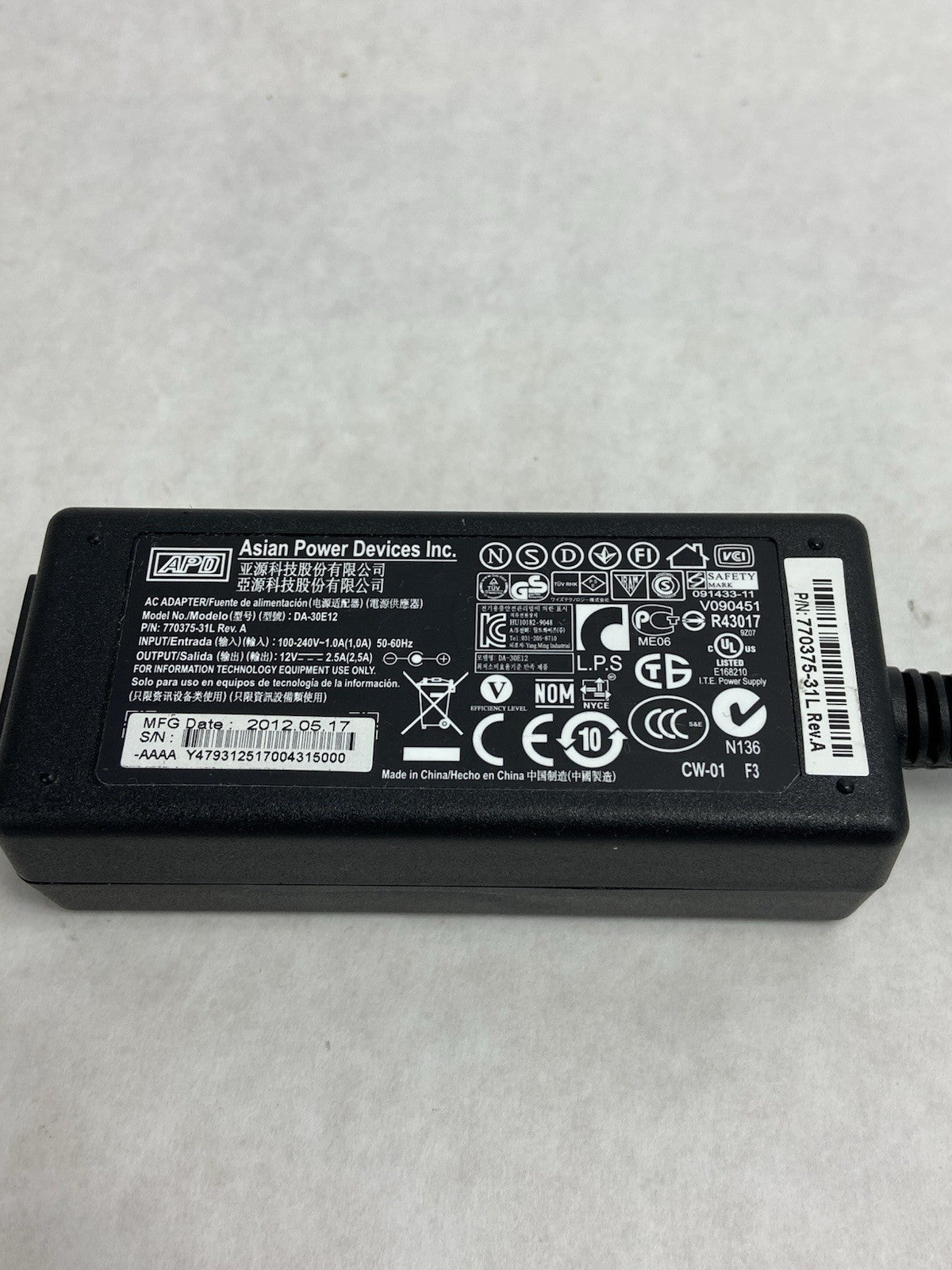 APD DA-30E12 AC Power Adapter4