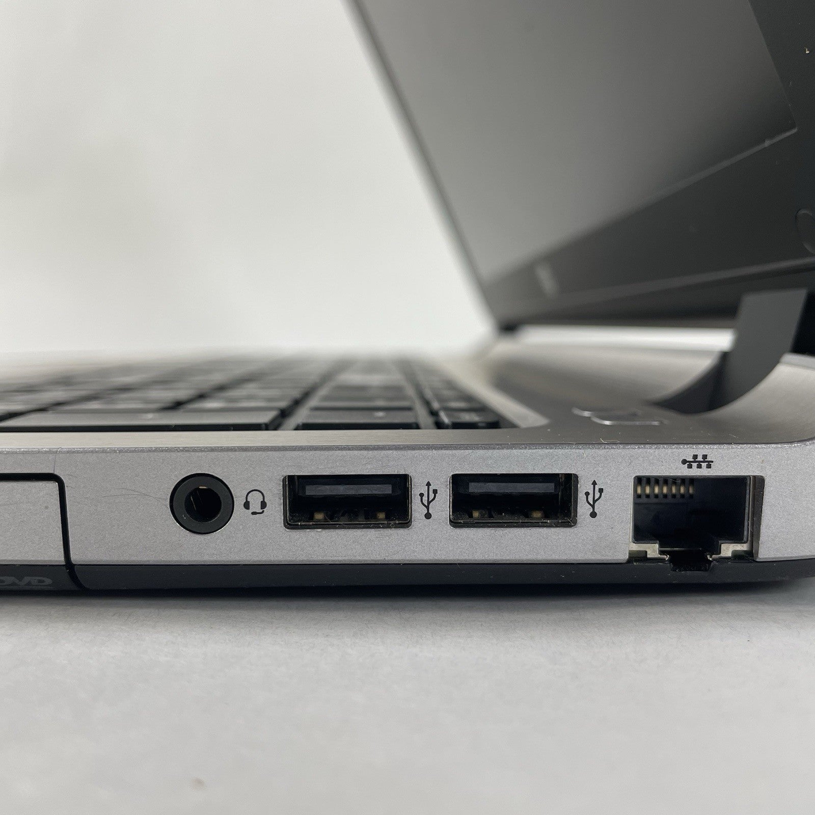 HP ProBook 450 G3 15.6" i5-6200U 2.30 GHz 4 GB RAM No SSD/OS/AC/Battery8