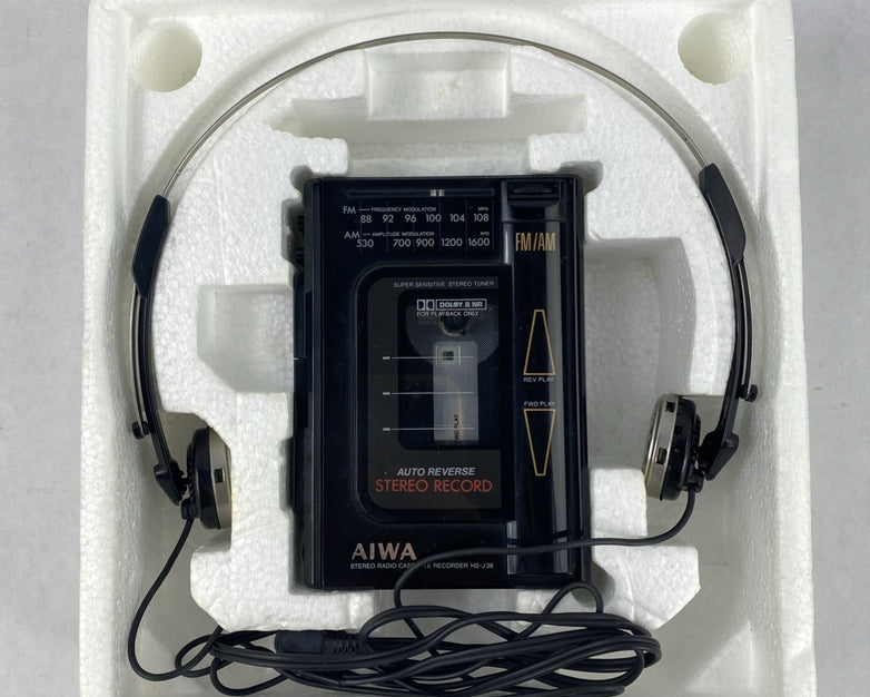 Aiwa HS-J36 AM/FM Auto Reverse Stereo Cassette Recorder Untested