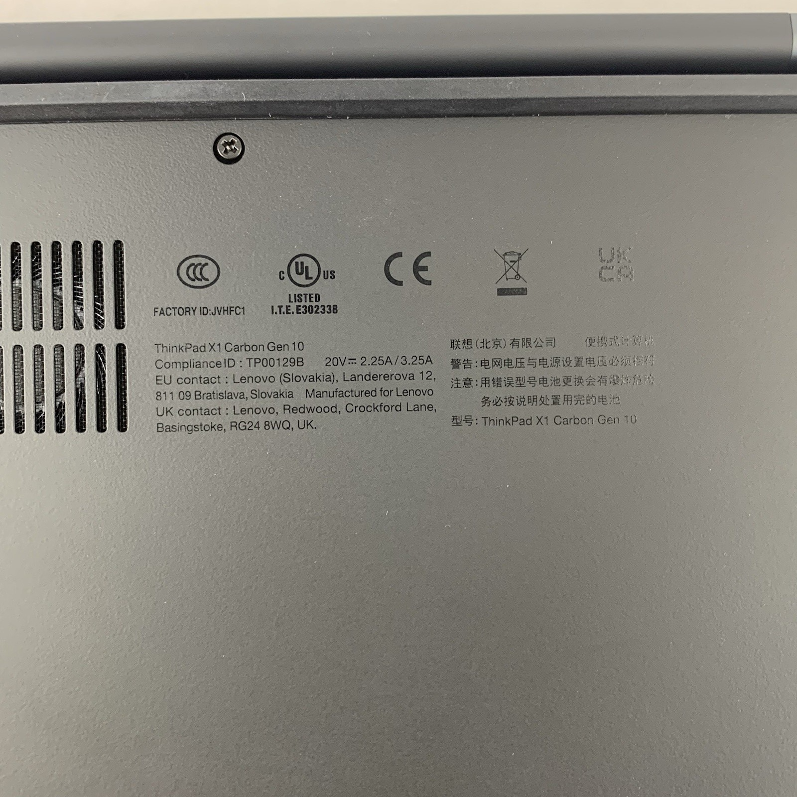 Lenovo ThinkPad X1 Carbon Gen 10 i7-1260p 2.1 GHz 16 GB Ram No OS/SSD/AC/Batt9