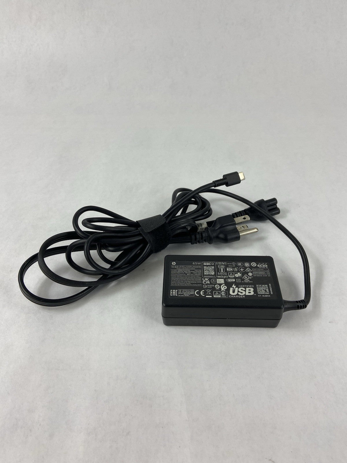 HP 65W TPN-DA20 TPN-CA21 Power Supply3