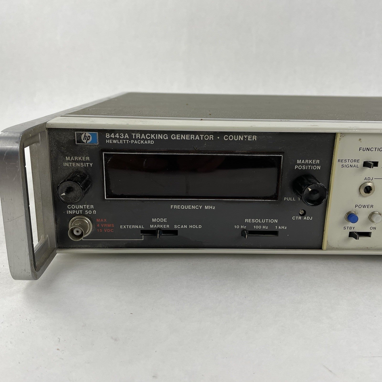 Hewlett-Packard HP 8443A Tracking Generator Counter .5 1300MHz Untested