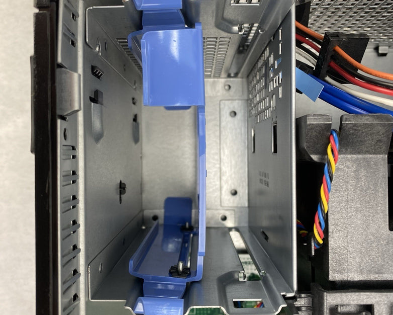 Dell OptiPlex 755 MT Intel Core 2 Duo E8400 3GHz 2GB RAM No HDD No OS