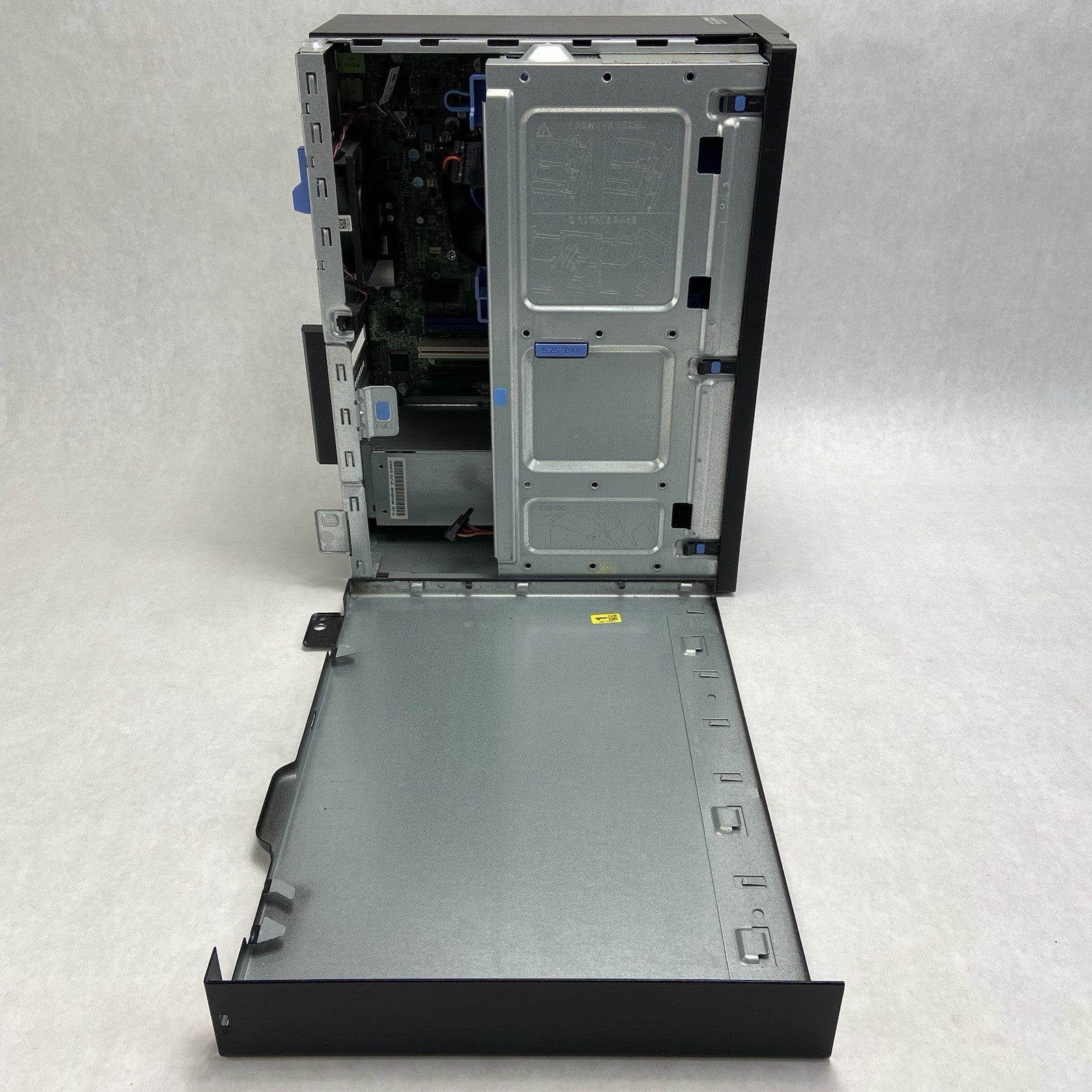 Dell Optiplex 7040 MT Intel Core i7-6700 3.4GHz 8GB RAM No HDD No OS8