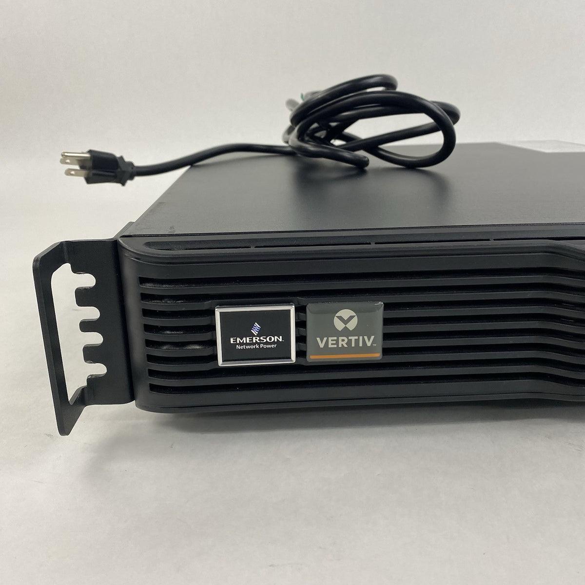 Vertiv Liebert GXT4-1500RT120 Battery Backups UPS Tested - No Batteries READ4