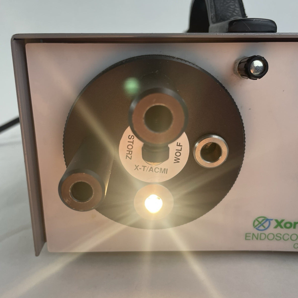 Xomed-Treace ELS 150 Endoscopic Light Source - Tested4