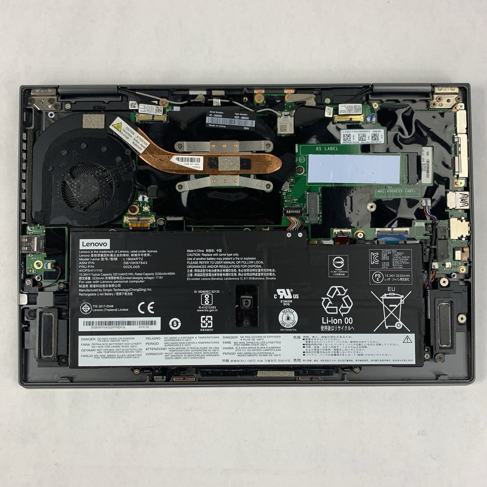 Lenovo ThinkPad X1 Yoga Gen 4 14" Touch i7-8665U 1.90 GHz 16 GB No OS/SSD/AC11