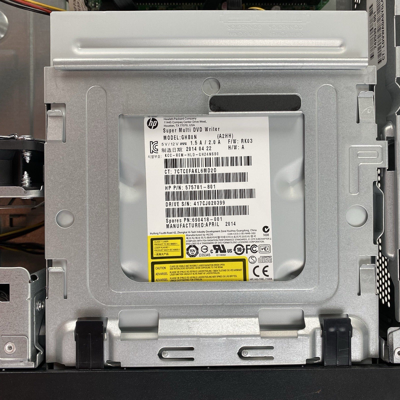 HP Pavilion Slimline 400-314 SFF AMD E1-2500 1.40GHz 8GB RAM No HDD No OS