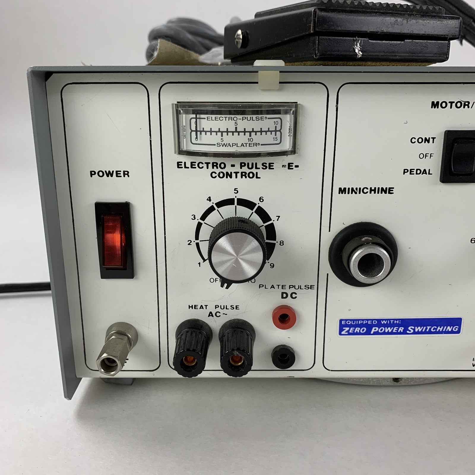Pace Inc. 7008-0127-02 Dual Path Solder Extractor w/ Foot Pedal Power Tested
