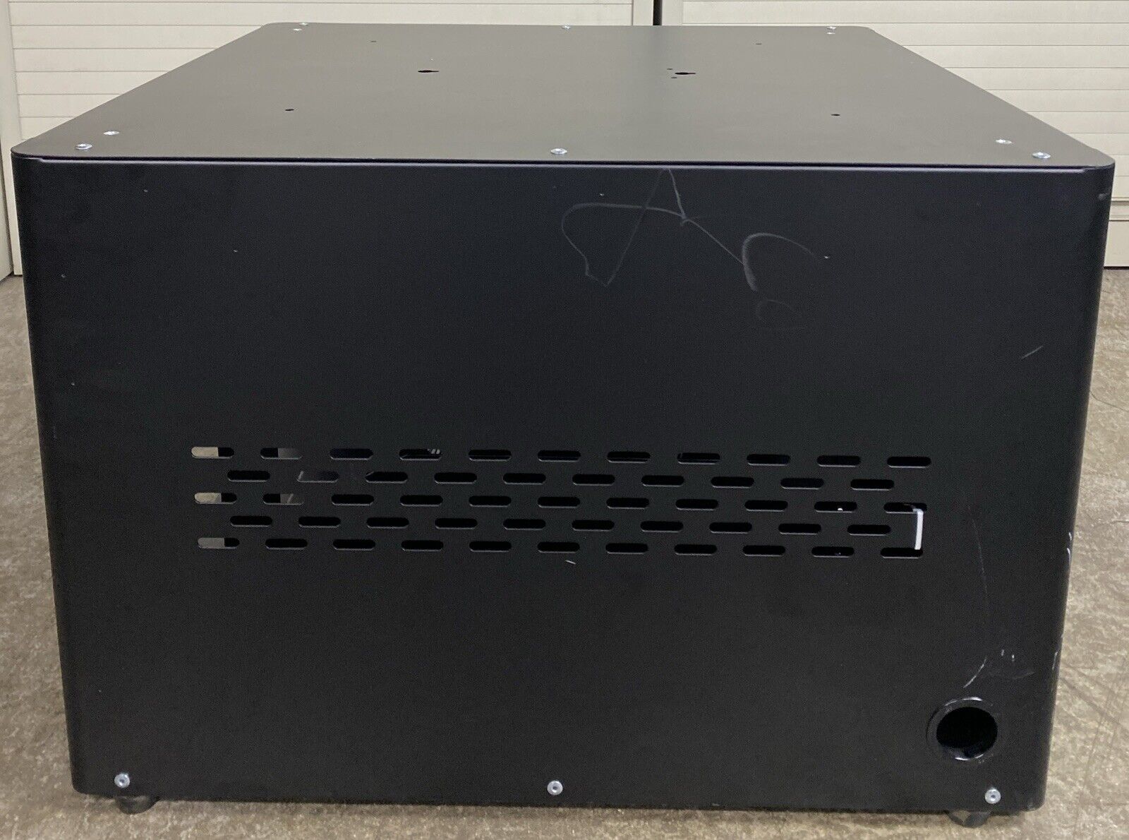 Black Box UD10KP Tablet Charging Cabinet 10 Slot Cubby Locker for Tablet Laptop