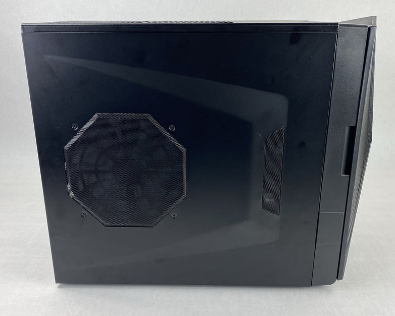NZXT Hades Mid ATX Computer Tower with 550W Power Supply