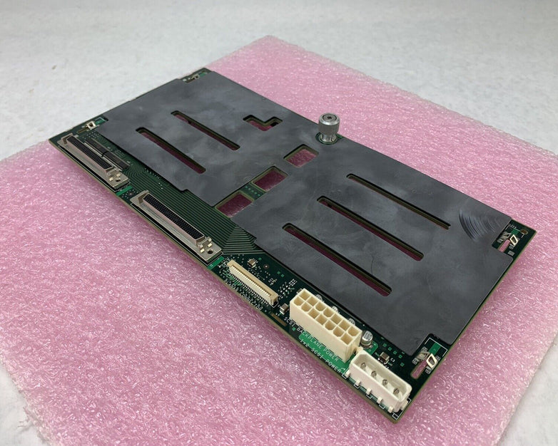 Dell PowerEdge 2600 Backplane R0225 REV A07