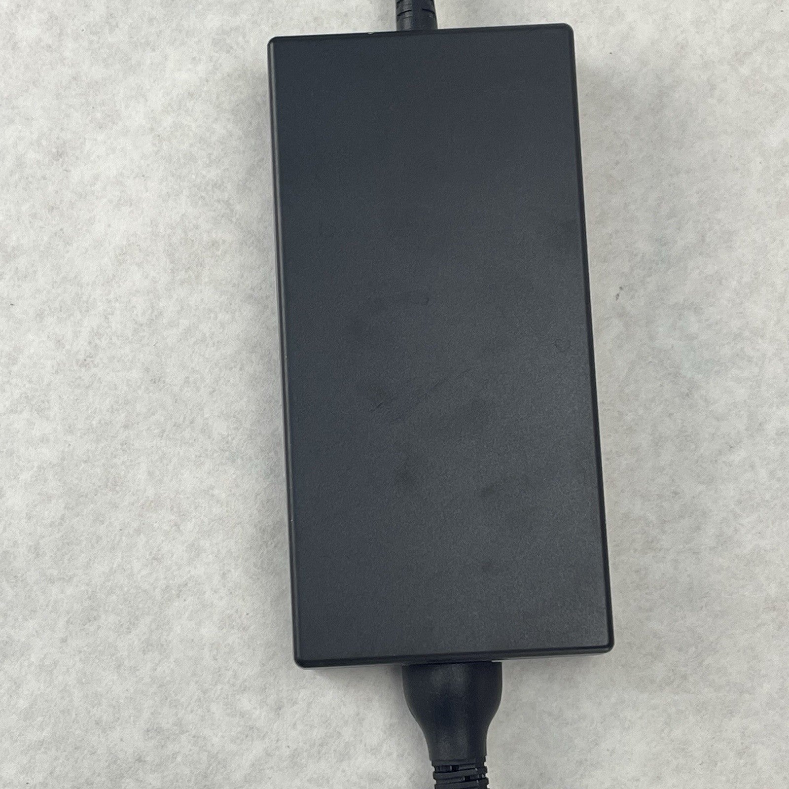 HP TPN-DA19 120W AC Adapter Charger 19.5V 6.15A  Lot of 43