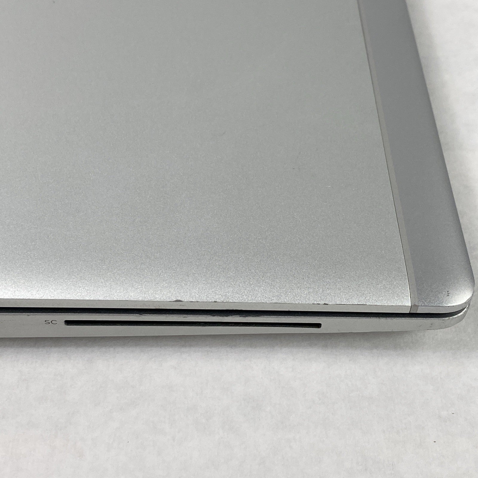 HP EliteBook 850 G6 Intel Core i7-8665U 1.90 GHz 8 GB RAM 15.6" No HDD No OS