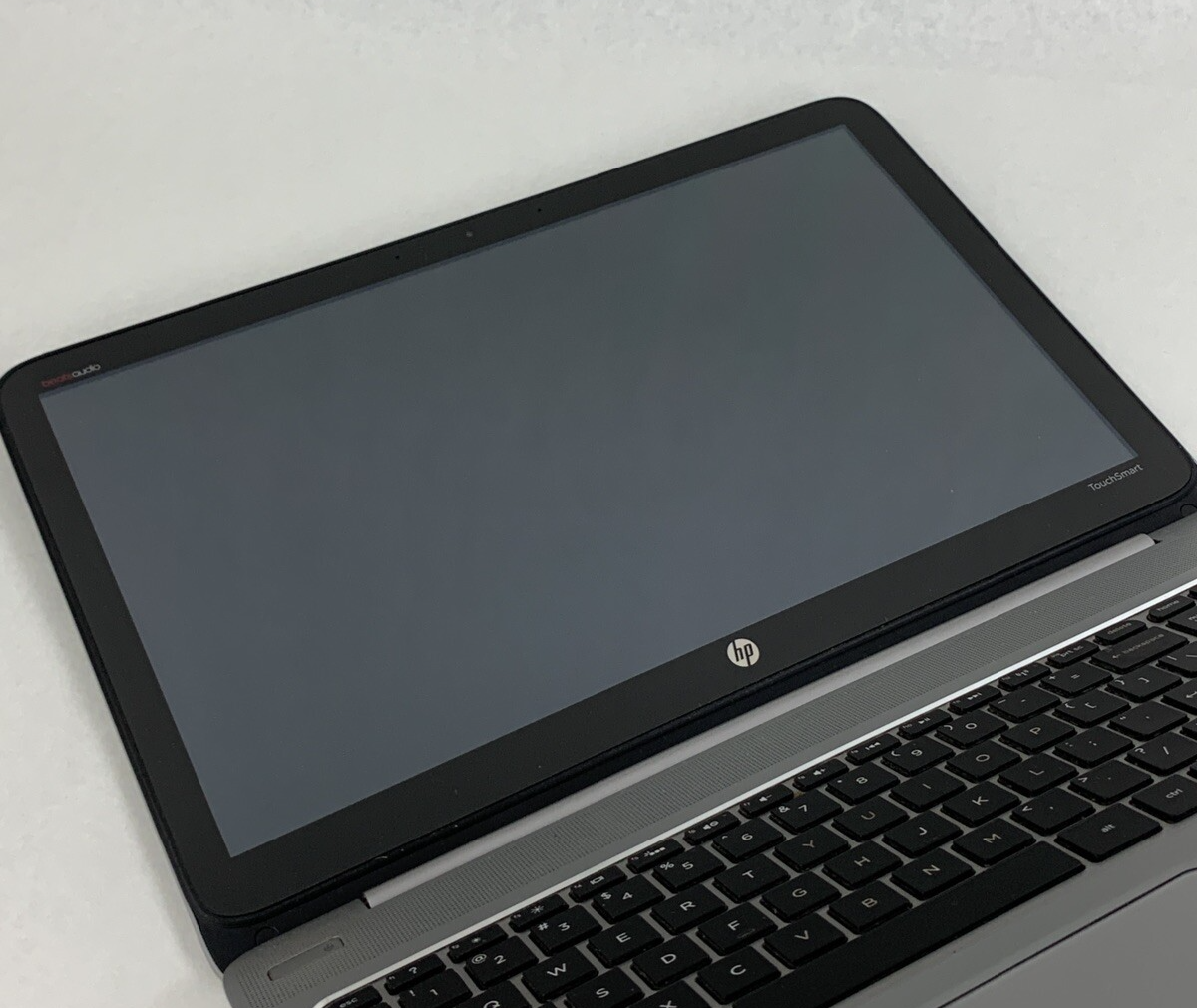 HP Envy TS M6 Sleekbook A10-5745M 8 GB Ram No OS No HDD No Batt No AC