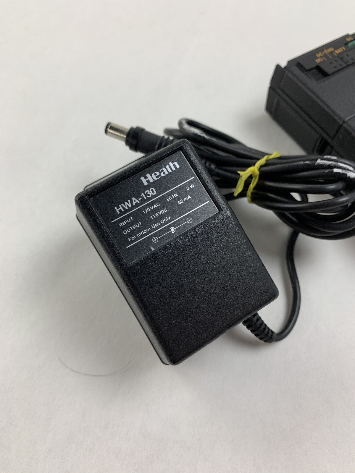 Heathkit Mobile Adapter Charger HWA 160 Input 10.5-16.5V Output 9 V and HWA-130