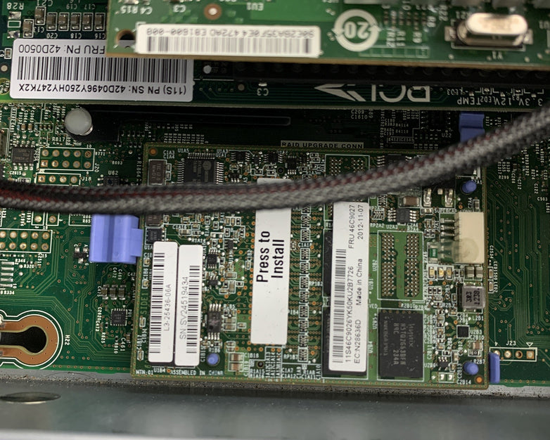 IBM System x3650 M4 Server  2x  E5-2640 2.5 GHz 32 GB RAM No OS No 2.5" HDD