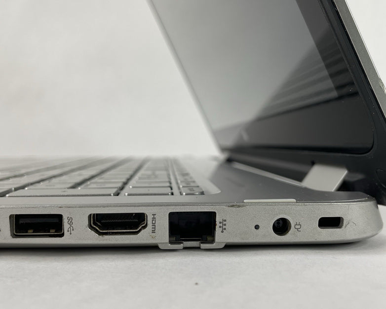 HP ENVY 15-u473cl 15.6" i5-6200U 2.30 GHz 12 GB RAM No SSD/OS/AC