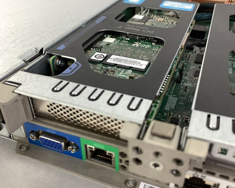 Cisco UCSC-C220-M3S V01 Xeon E5-2609 2.40 GHz  32 GB RAM No OS No HDD