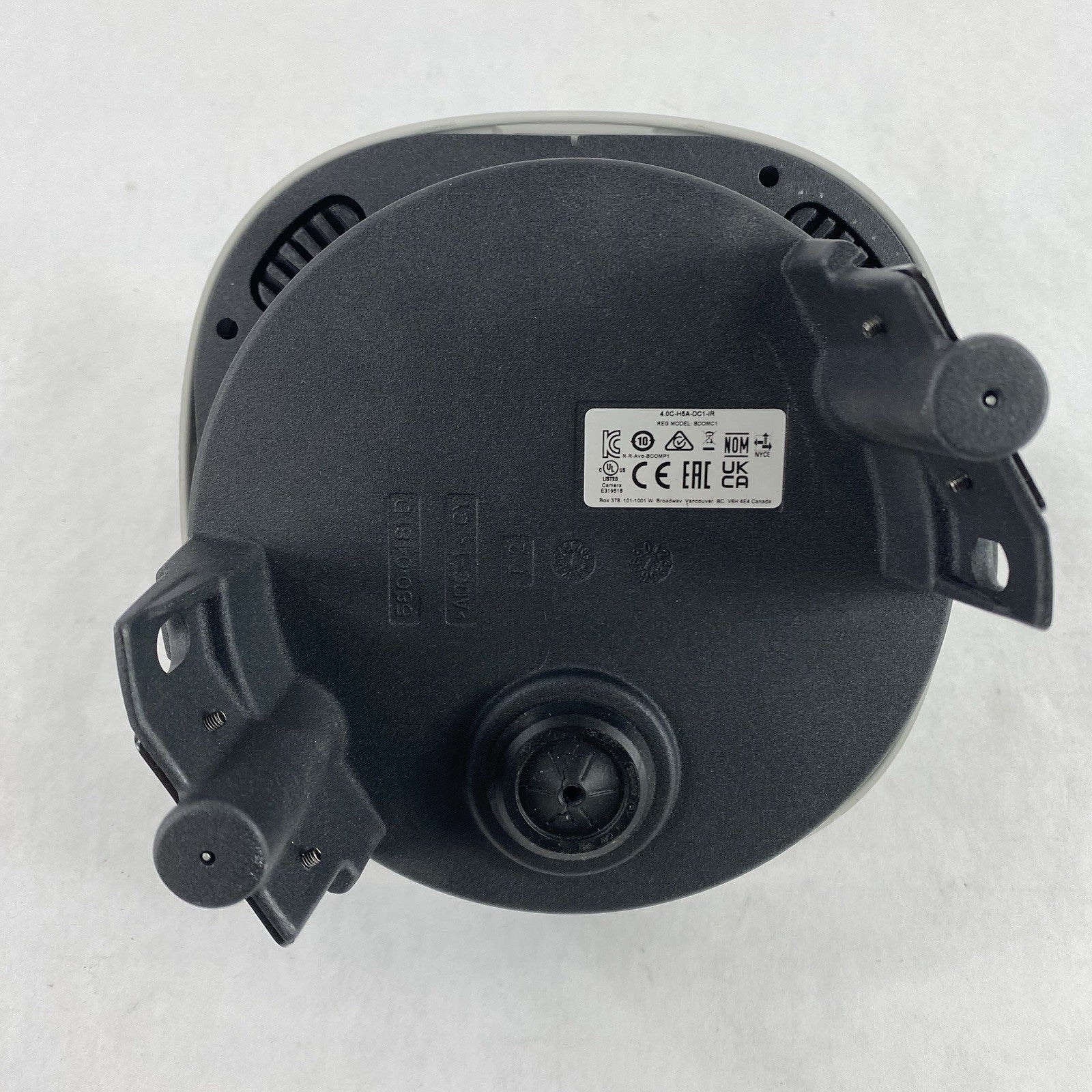 Avigilon 4.0C-H5A-DC1-IR H5A Series Lightcatcher Low-Light Dome Camera11