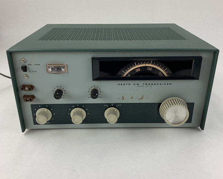Heathkit HW-16 CW Transceiver  Powers On